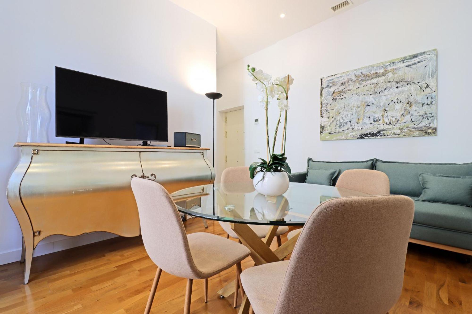Chueca Suites Madrid Buitenkant foto