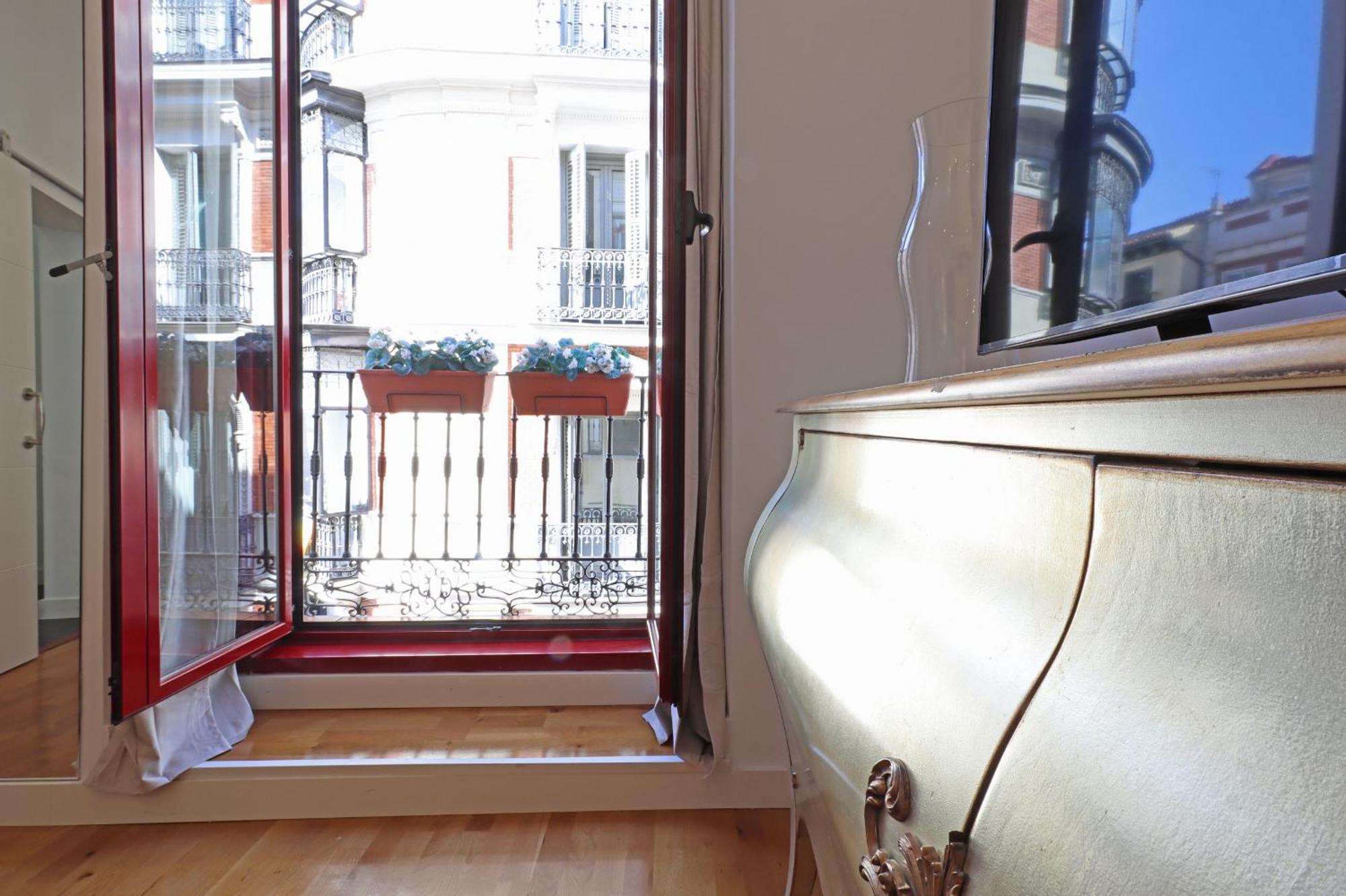 Chueca Suites Madrid Buitenkant foto