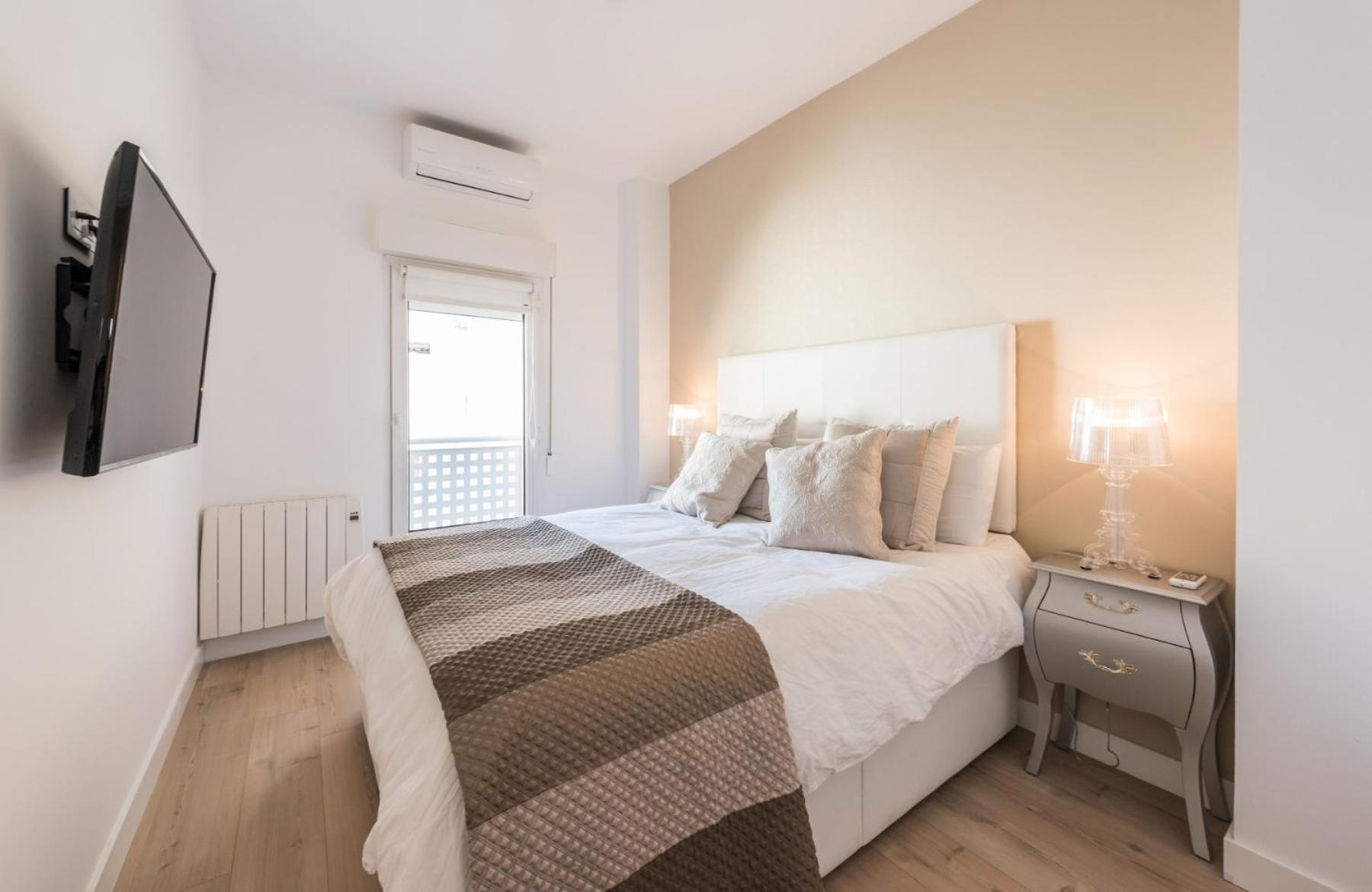 Chueca Suites Madrid Buitenkant foto